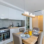 Lazarin - Two Bedroom With Balcony And Sea View 1 Veliki Dubrovník