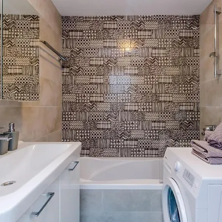Lazarin - Two Bedroom With Balcony And Sea View 1 Veliki
