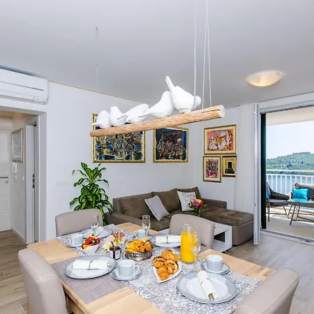 Lazarin - Two Bedroom With Balcony And Sea View 1 Veliki *