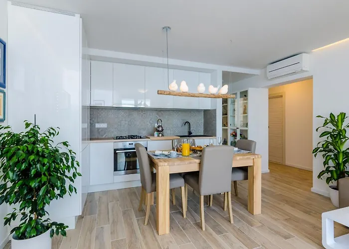 Lazarin - Two Bedroom With Balcony And Sea View 1 Veliki