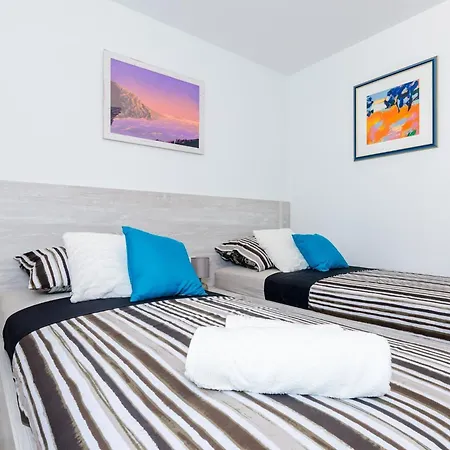 Lazarin - Two Bedroom With Balcony And Sea View 1 Veliki Дубровник