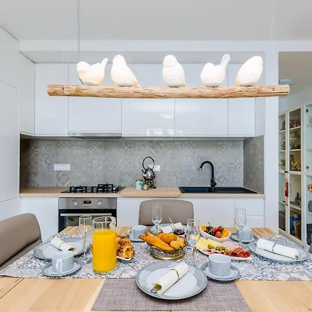 شقة Lazarin - Two Bedroom With Balcony And Sea View 1 Veliki *
